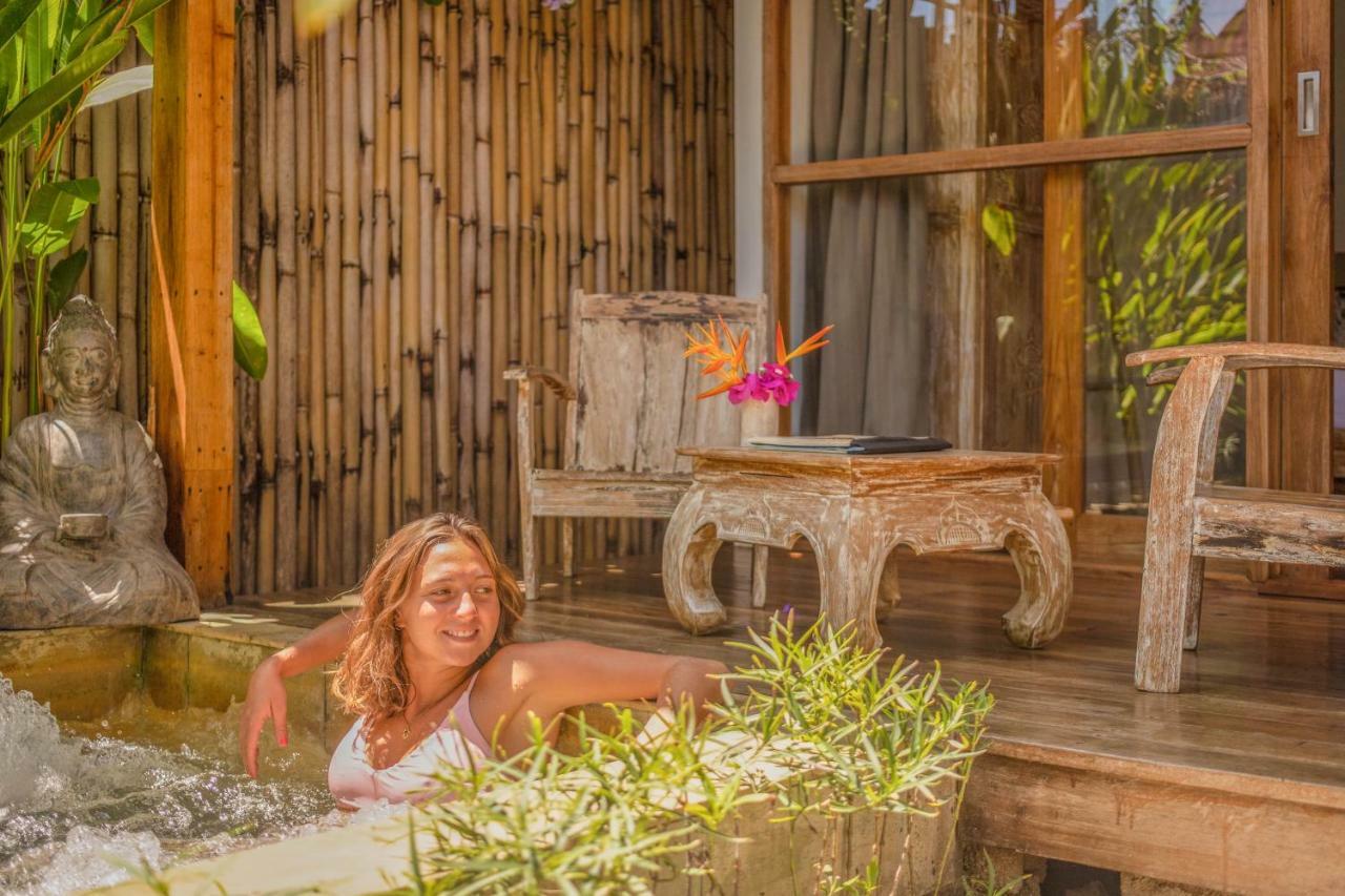 United Colors Of Gili Hotel Гили Мено Екстериор снимка